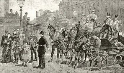 Ein überfüllter Übergang auf einer Londoner Straße, aus 